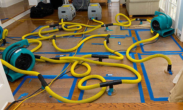 Professional Crawl Space Water Removal technician working in Earlsboro, OK